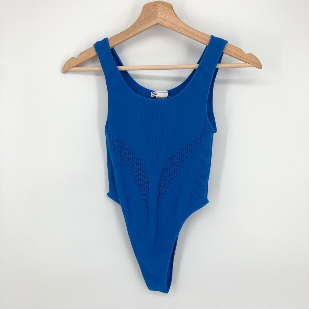 Zara Bodysuit Womens Medium Large Blue Sleeveless Scoop Neck Laser Cut